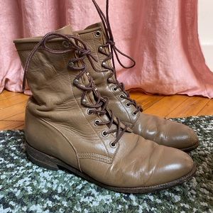 Justin Boots authentic vintage lace up tan leatherW 8.5